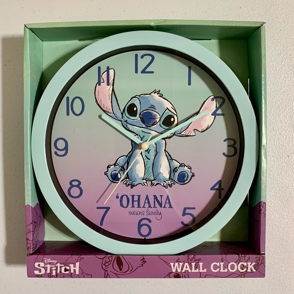 Disney Lilo and Stitch Analog Wall Clock-New in Box - Picture 5 of 5